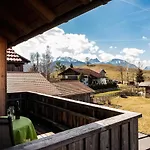 Butler Superior *balkon*parken*huette